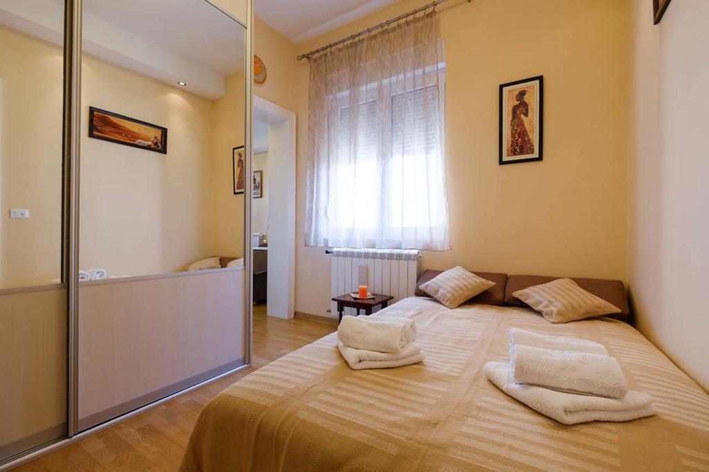 Basco Apartments Knez Mihailova Belgrad Cameră foto